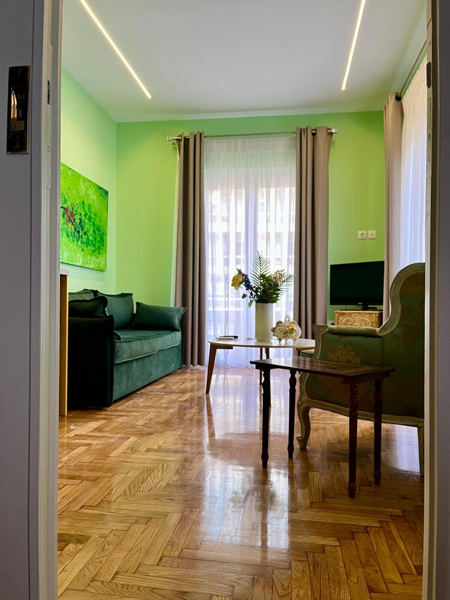Olympian Zeus Apartments Athena Bagian luar foto