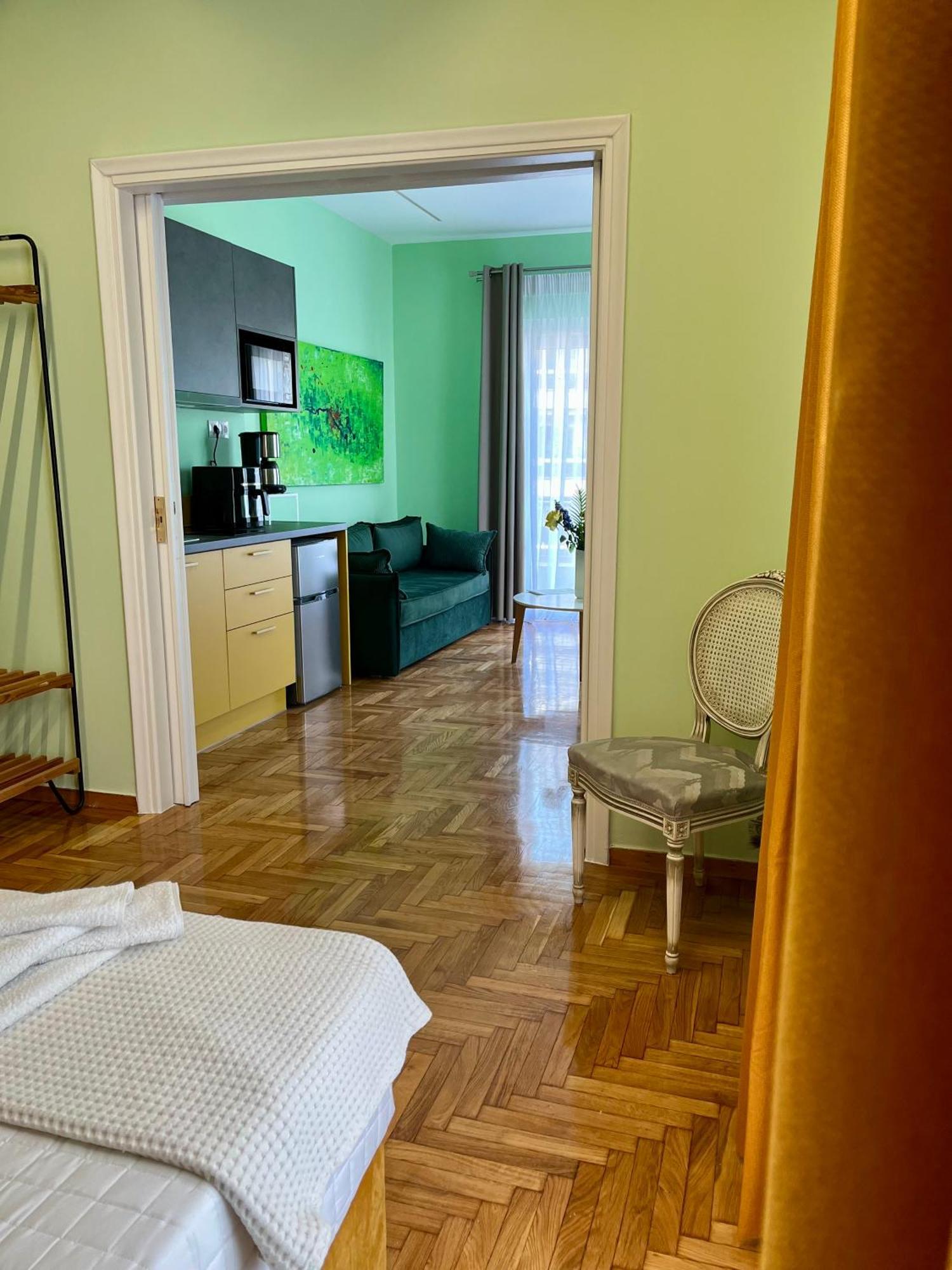 Olympian Zeus Apartments Athena Bagian luar foto